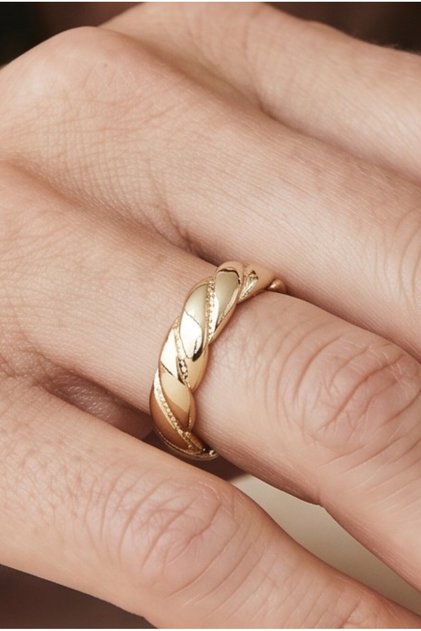 Women's Gold Color Thick Twist Ring