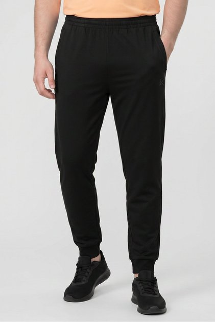 Men Sportswear Fit Outdoor Sweatpants, Black