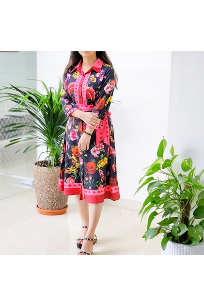 Women's Black Floral Midi Dress