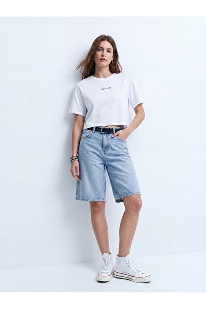 Baby Tee White T-Shirt with Text Print