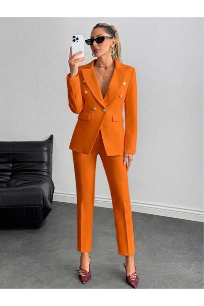 6 Düğme detaylı blazer ceket ve pantolon