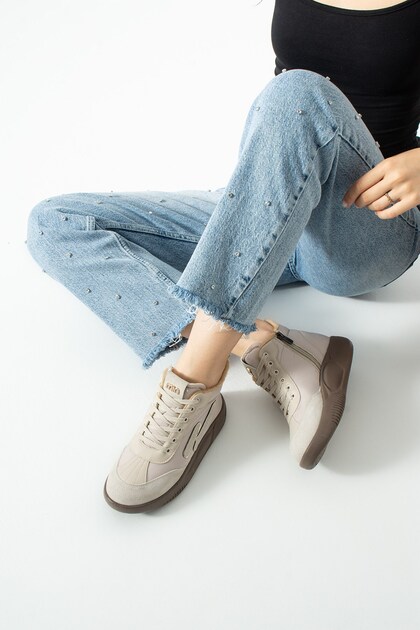 Women's Beige Lace-Up Comfortable Sports Shoes