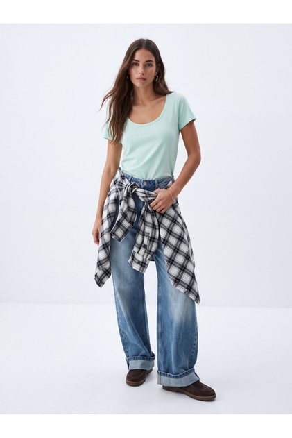 Regular Fit U-Neck Basic Green T-Shirt