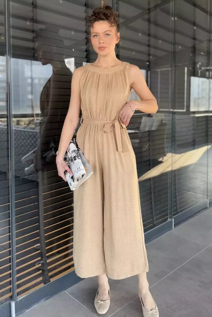 Women's Crew Neck Waist Belted Jumpsuit