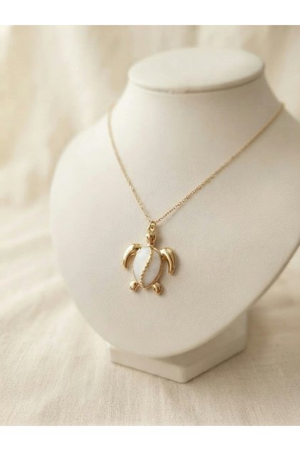 Kaplumbağa Figürlü Kadın Kolye Gold Renkli Beyaz Taş Detaylı Çelik Kolye