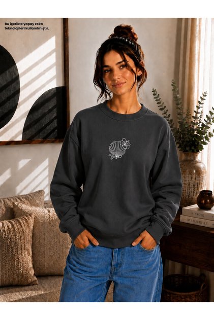 Women's Sea Shell and Starfish Printed Round Neck Casual Cotton Basic Sweathirt