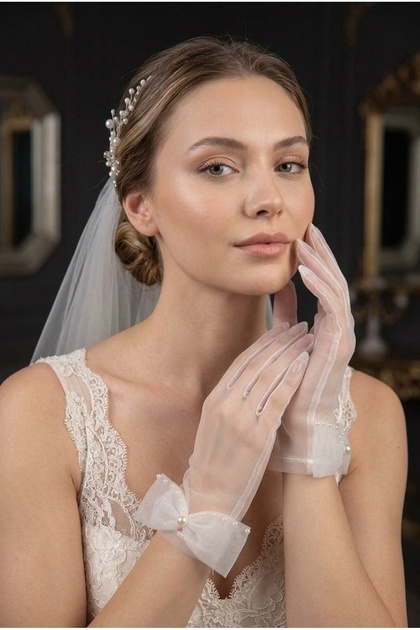 Bow Detail Pearl Tulle Bridal Gloves Elegant White Wedding Gloves with Pearl Embellishments for Wedding Engagement