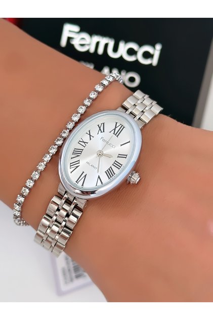 Steel Strap Oval Case 2 Year Warranty 3 Atm Waterproof Women's Wristwatch + Bracelet Gift