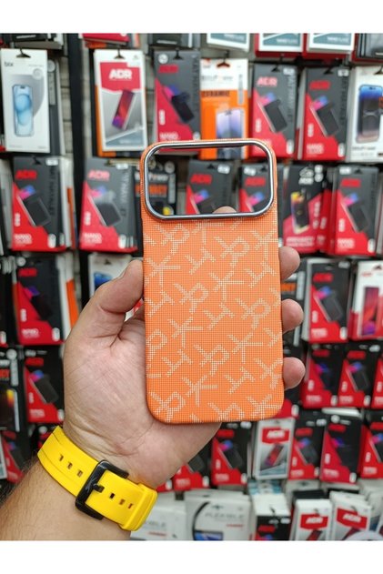 iPhone 17 Pro Case Premium Carbon Fiber Magsafe Compatible Ultra-Thin Stylish Design Magnetic Phone Case