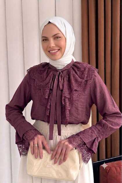 Lace-Up Detailed Crew Neck Shirt with Lace Detail and Flared Sleeves