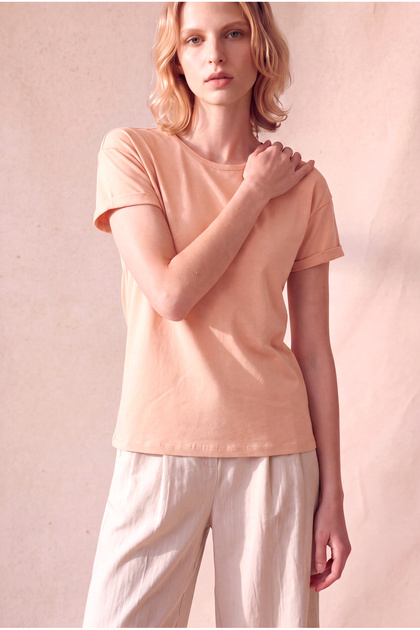 Women's Cotton Dusty Rose Folded Short Sleeve Detailed Low Shoulder Crew Neck T-Shirt Palma
