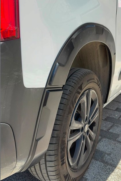 Peugeot Rifter Uyumlu 8 Parça Ön Arka Siyah Enjeksiyon Dodik Seti