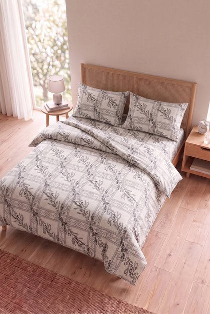 Sarmaşık Double Duvet Cover Set |   200X220 cm Duvet Cover, 2 Pieces of 50X70 cm Pillowcases and Fitted Sheet |   Cotton Soft Texture