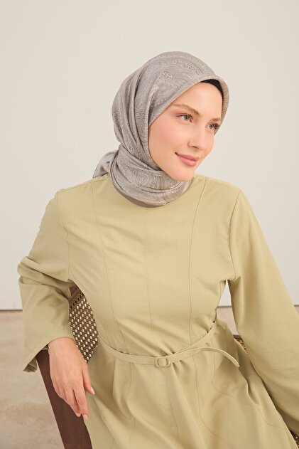 Shiny Scarf Ottoman Paisley Green Beige