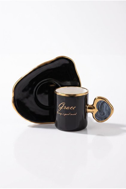 Single-serve porcelain coffee cup - black grace