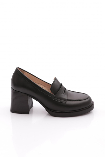 361 Women's Heeled Loafer Shoes