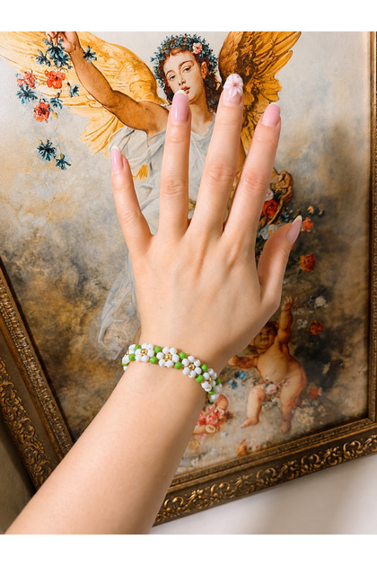White Flower Garden Bracelet