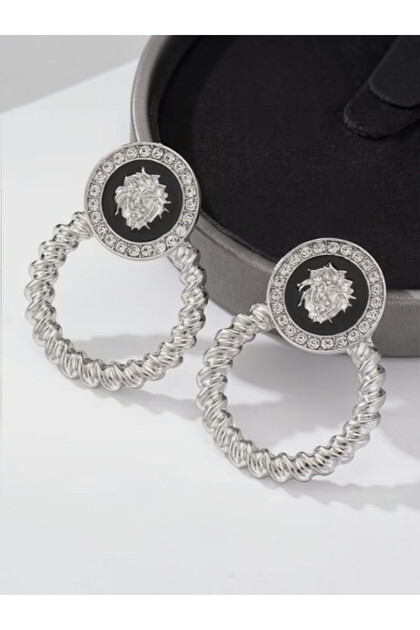 French Earrings with Lion Head and Knitted Design
