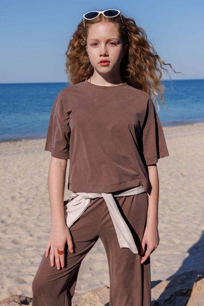 Girl's Basic T-shirt