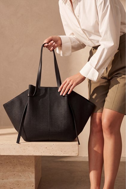 Women's Shopper Bag with Inner Bag, Straw Look Zippered Shoulder Bag, Heniza Black Straw