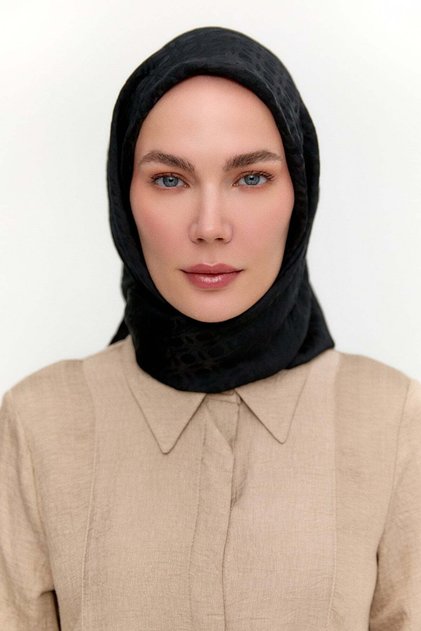 Oval Desenli Viskon Eşarp