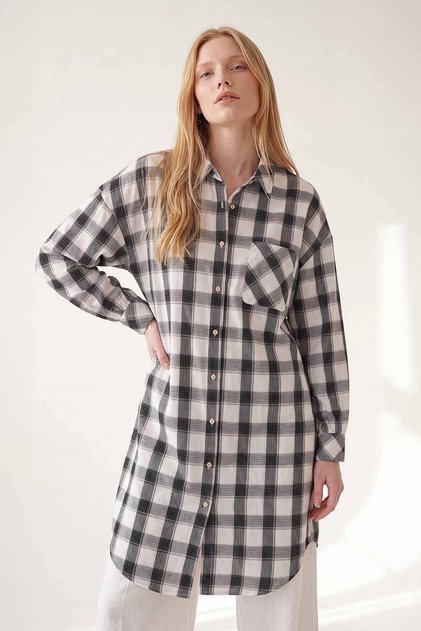 Black plaid patterned tunic shirt