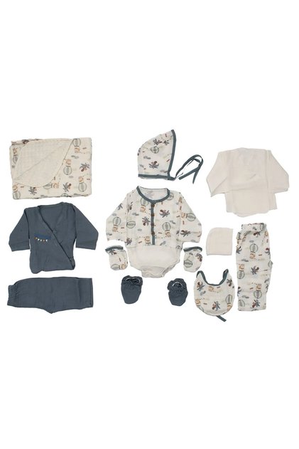 Boy's ecru lace flying balloon patterned pique blanket organic 10 piece hospital discharge set
