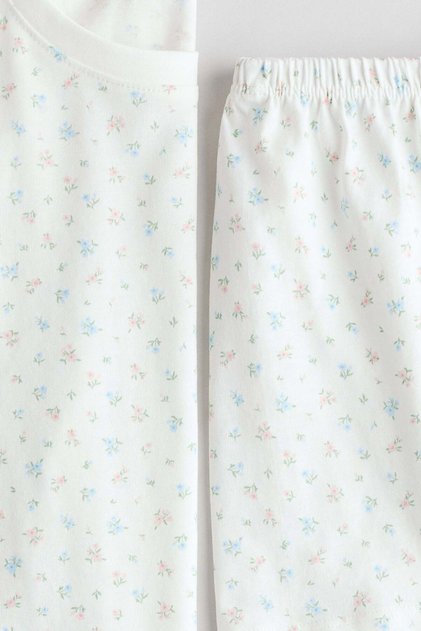 Cotton pyjamas