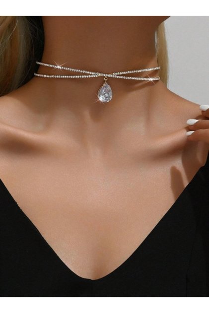 Σταθερό στρογγυλό κολιέ με κρεμαστό στοιχείο, διάμετρος 31 εκ., επιχρυσωμένο