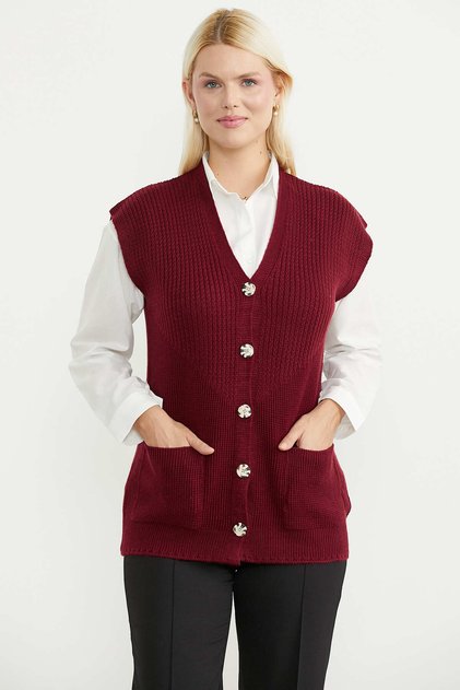 V-Neck Knitwear Vest with Pockets - Burgundy