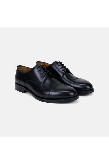 Men's Black Leather Classic Shoes with Lace-Up Stitching Detail