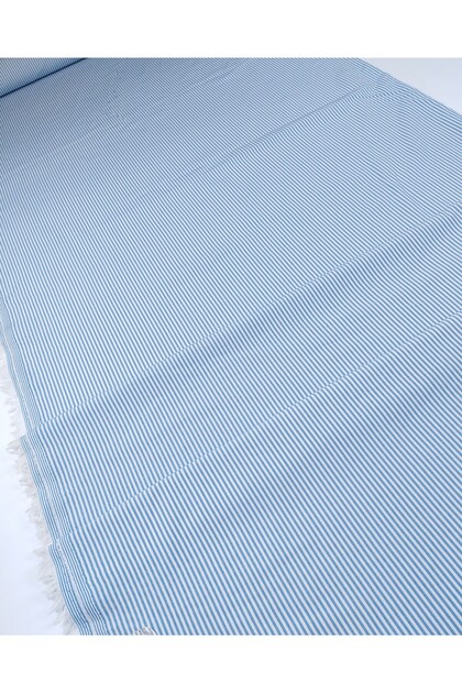 51% Synthetic 49% Cotton 90Gr/M2 Blue and White Striped Woven Fabric for Dresses & Shirts Width: 150cm