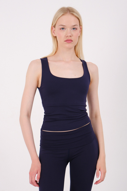 TOPARLAYICI TOP BODY KADIN SPORCU ATLET