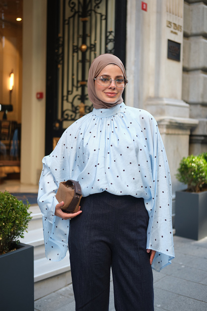 Women's Small Polka Dot Detail Blouse Blue