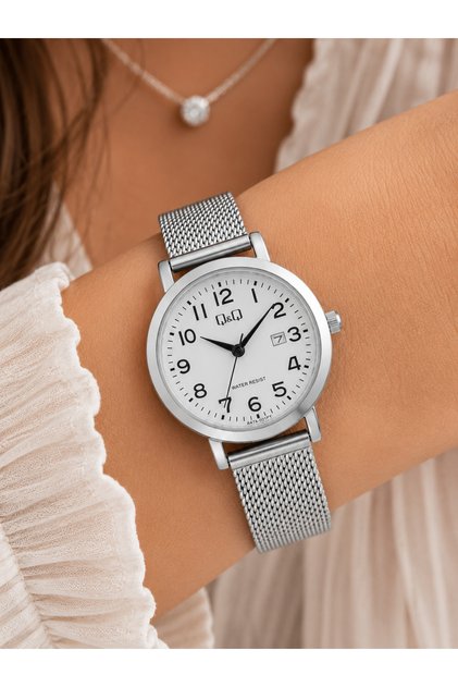 Women's Wristwatch Silver Color Mesh Steel Band Casual and Stylish Combination Japanese Machine Gift Boxed