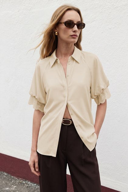 Short Sleeve Lace Detailed Shirt - Beige