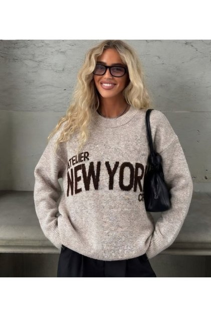 Crew Neck New York Text Detailed Oversize Long Sleeve Soft Textured Knitwear Sweater Aw26Kz00021