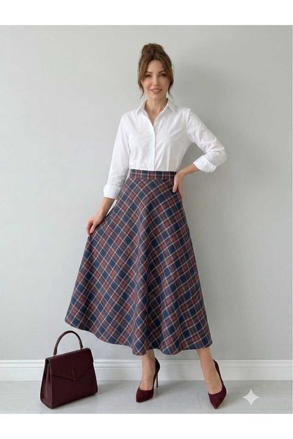 Women's Bellows-Cut Plaid Skirt