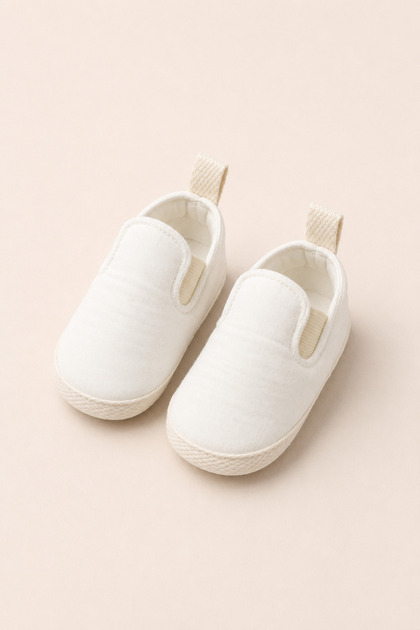 White Slip-On Soft Sole Baby Booties with Side Elastic (4-12 Months / 18-19 Number) - Lnc 5202