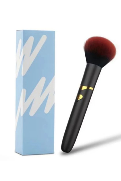 Portable silicone makeup brush, suitable for women's face and shoulder relaxation.