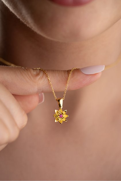 925 Ayar Gümüş Larkspur Çiçeği Temmuz Ayı Minimal Doğum Taşı Kolyesi