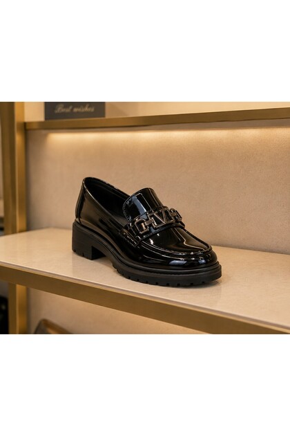 Zenora Shoes Kadın Tokalı Loafer Makosen Siyah Rugan Kalın Tabanlı Ayakkabı