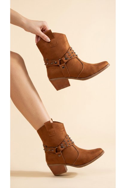 Handmade Pointed Metal Detailed Heeled Suede Women's Short Pull-On Cowboy Boots