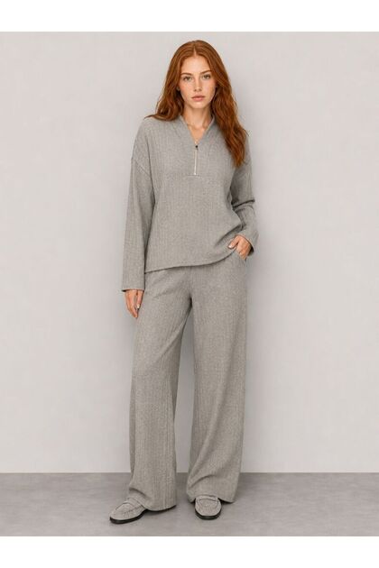 Relax Fit Women's Sweatshirt
