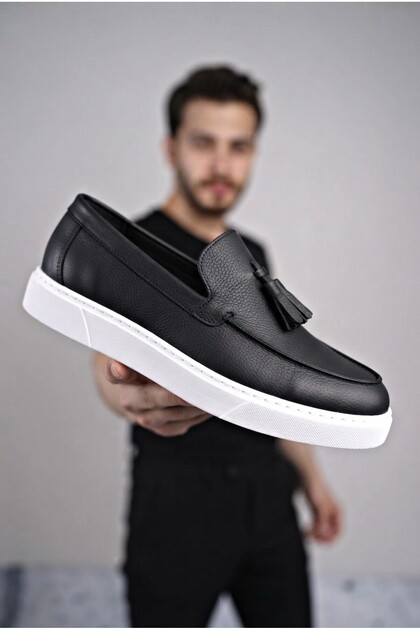 Zrj153 high quality men's slip-on tassel loafer classic shoes - black white