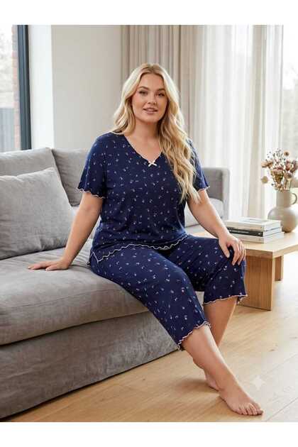 Large Size Short Sleeve Cotton Ultrasoft Lycra Capri Pajama Set