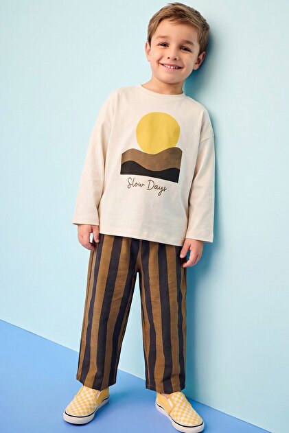 Wide Cut Printed Seasonal Suit for 2-10 Years Old Ecru Green Striped