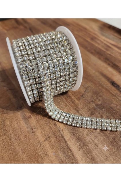 Dekoratif Kristal Taşlı Şerit 3 Sıra Taşlı - Dikilebilir ( 1 METRE )