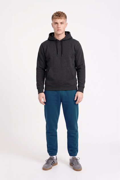 Men's Hooded Sweatshirt with Pockets and Fleece Inside
