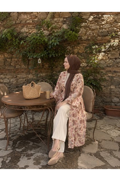 Nisan Kimono